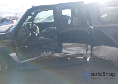 2005 Chevrolet Silverado 1500 Ls из США, поврежденный, VIN 1GCEC19TX5Z137997